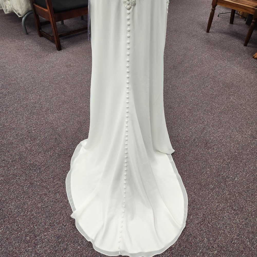 Casablanca BL206 Ivory Size 8 Bridal Gown/Wedding Dress - Picture 7 of 8